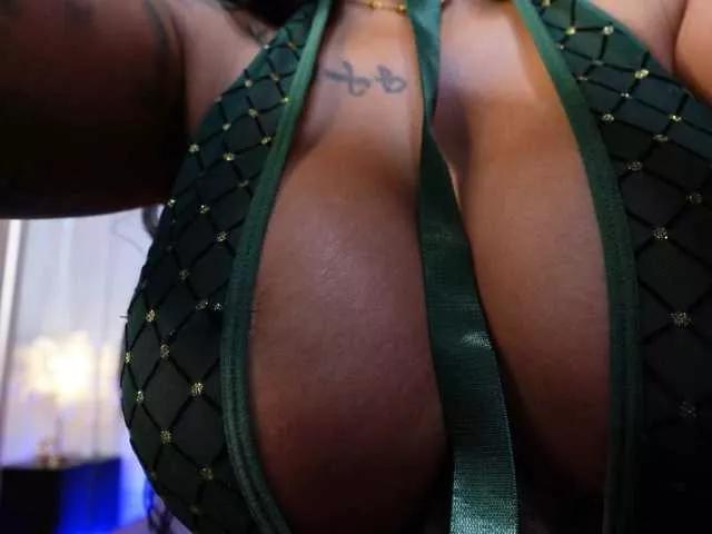Oddetteblackk1 from BongaCams