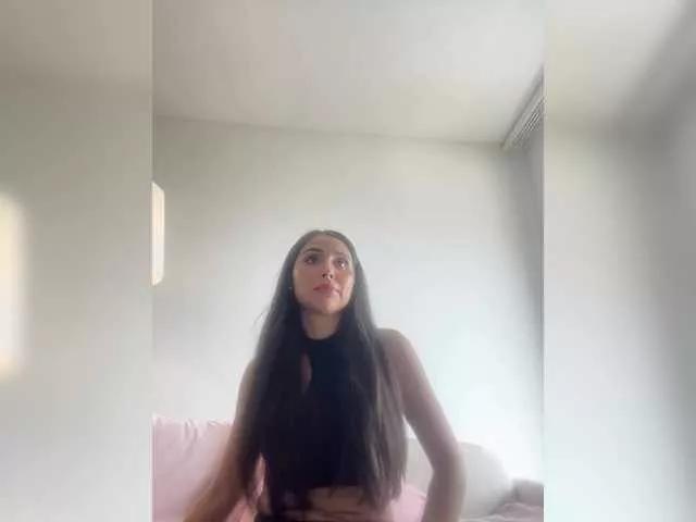 SallyeLeins from BongaCams