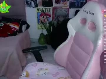 111lucygrim111 from Chaturbate
