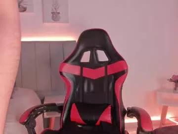 Freechat _janiis_ on Chaturbate