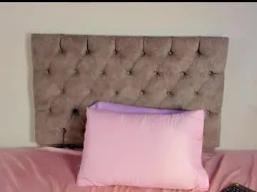 Freechat abril_jones10 on Chaturbate