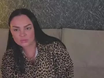 adele_crown — suck my fingers and see cam [51 tokens left] #new #shy #nonude #bbw #bigboobs #mistress