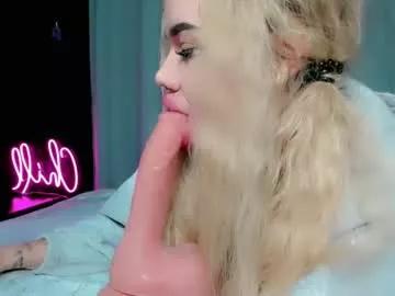Freechat aira_vi on Chaturbate