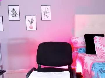 alaniew from Chaturbate