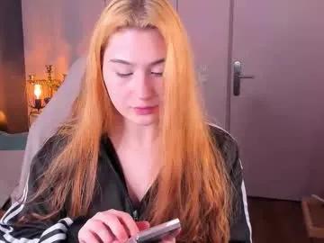 alice_clark13 — GOAL: naked boobs 10 mins [200 tokens remaining] BEER TIME ;) BUY ME ONE AND GET ME DRUNK #new #teen #blonde  #18 #young