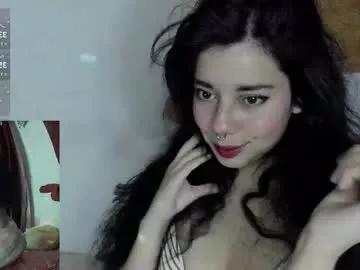 Freechat alicekingdom on Chaturbate