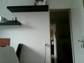 Freechat alphah_hunk on Chaturbate