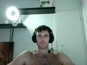 Freechat alphah_hunk on Chaturbate