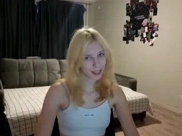 Freechat altheadoyel on Chaturbate