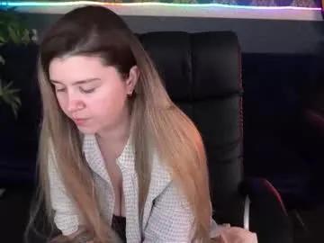 Freechat amellymillyy on Chaturbate