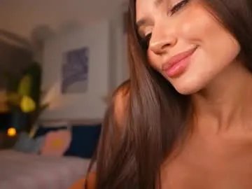 Freechat amylure on Chaturbate