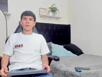 andrewrestrepo from Chaturbate is Freechat
