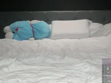 Freechat angelacutiee on Chaturbate