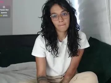 Freechat anna_dlove_cam on Chaturbate