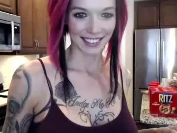 annabellpeaksxx on Chaturbate 
