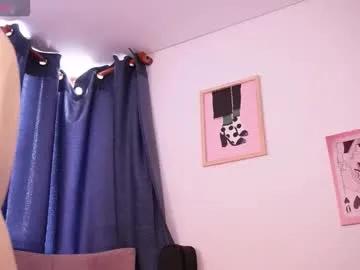 Freechat annie_es on Chaturbate