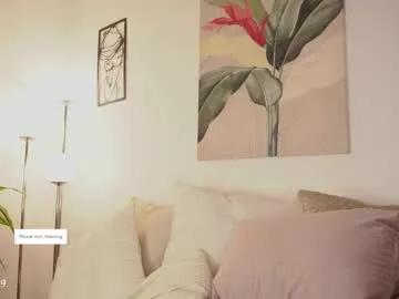 Freechat annyz09 on Chaturbate