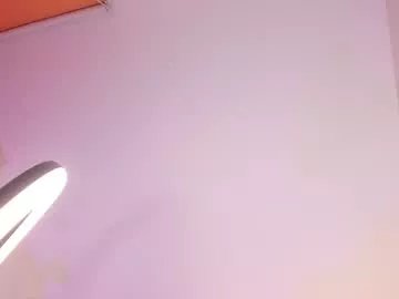 Freechat any_preciious on Chaturbate