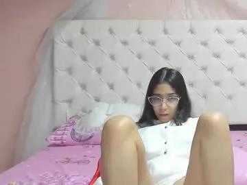 aome_rainbow2 on Chaturbate