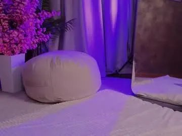 Freechat arcanedoll on Chaturbate