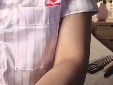 ariaa_23 on Chaturbate 