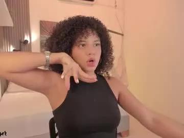 avalon_badger from Chaturbate