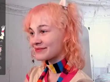 Freechat awawrin on Chaturbate