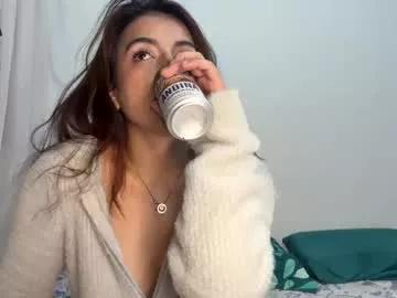 baby_roose from Chaturbate