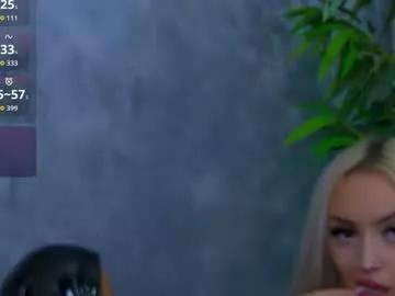 bambikayy from Chaturbate