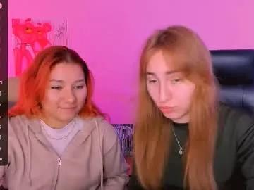 beauty_ginger — GOAL: change outfit [29 tokens remaining] Welcome to my room! #nonude #mistress #teen #lesbian #redhead