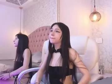 Freechat bella_kitty_ on Chaturbate