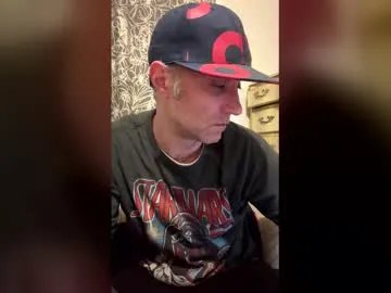 Freechat bigdickwalkin on Chaturbate