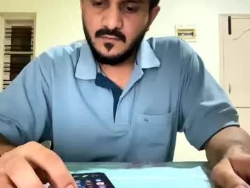 Freechat bighandsomesatisfy on Chaturbate