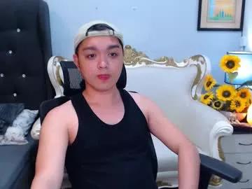 Freechat bigshowforyouxx on Chaturbate