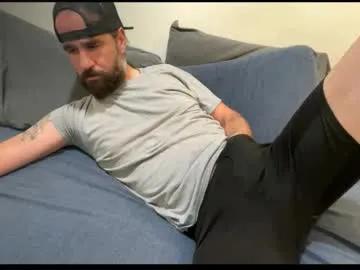 captnblackbeard — Cumshow  Cummmmmmm all over myself   [1475 tokens remaining]