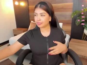 Private carriepink_ on Chaturbate