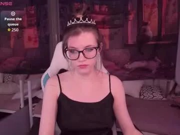 cathybarnes — make me happy in 3 minutes [141 tokens remaining] #lovense #goddess #mistress #humiliation #naturale