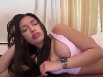 Private cherliecarmen on Chaturbate