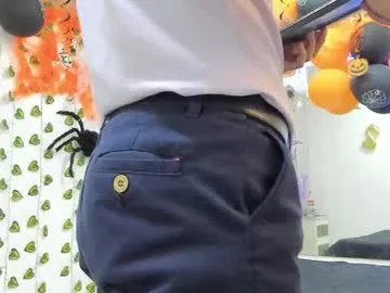 Freechat choreythaiylor on Chaturbate