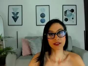 Freechat christymoore on Chaturbate