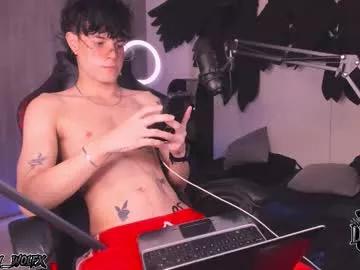 cinnamon_boyxxx from Chaturbate