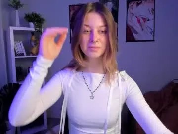 crazysound — apply a lipstick~ Hello there! Im #new #18 yo #natural girl. In general im #shy kitty, be kind to me^^ Btw i have a #bigass hehe [11 tokens remaining]