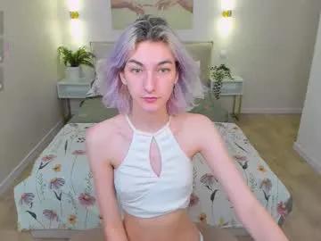 Freechat crystalluna__ on Chaturbate