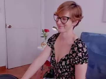 Cuddlingbunnny from Chaturbate