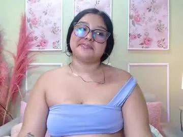 Freechat curvydelicios_zoe on Chaturbate