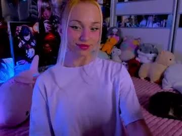 cuttie_ponyy from Chaturbate