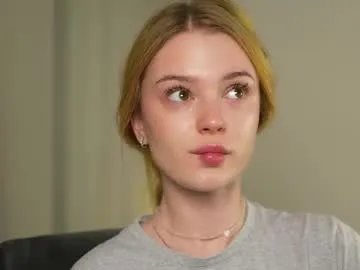 Freechat cyberheart_ on Chaturbate