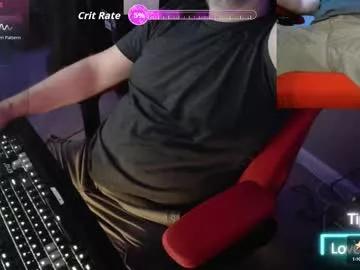 dadboddude01 on Chaturbate 