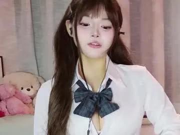 Freechat dancingbaby_qinqin on Chaturbate