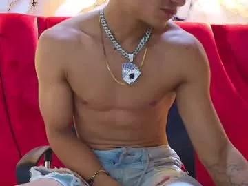 Freechat danii_scot on Chaturbate